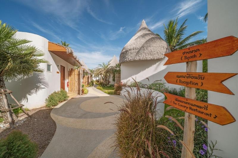 Resto Sea Resort image