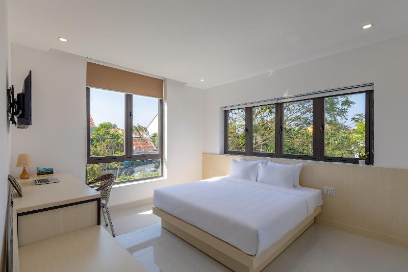 Bespoke Villa Hoi An image
