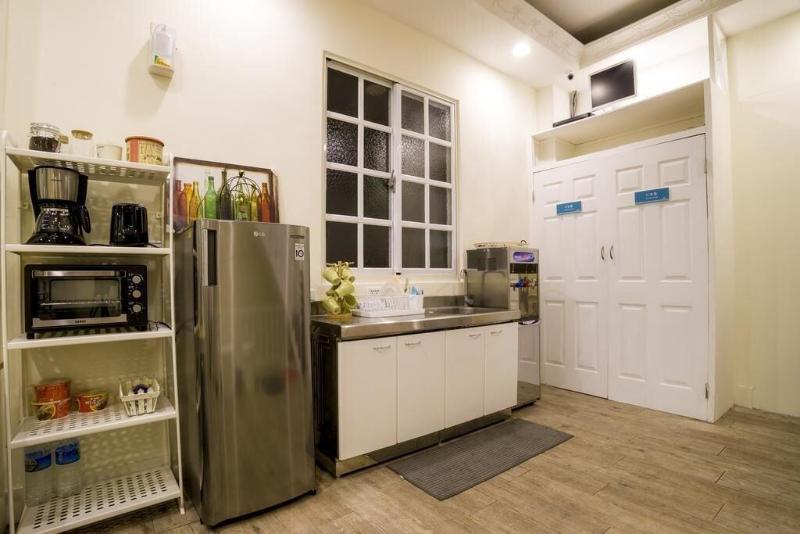 Hualien Bird's House Hostel image