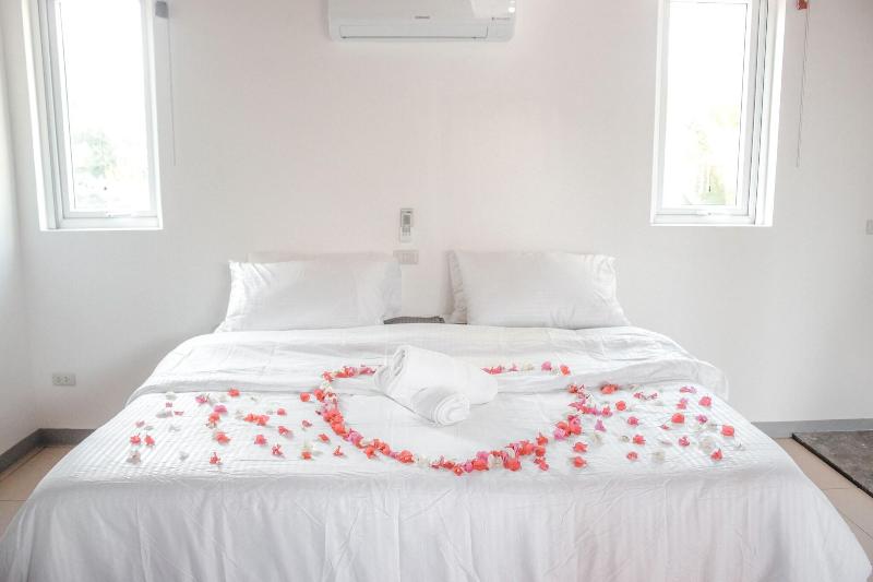 Indai Aquasports and Resort image