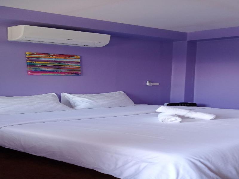 Indai Aquasports and Resort image