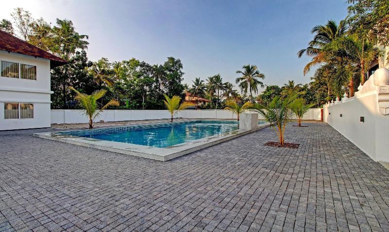 Treebo Tryst Travancore Palace image