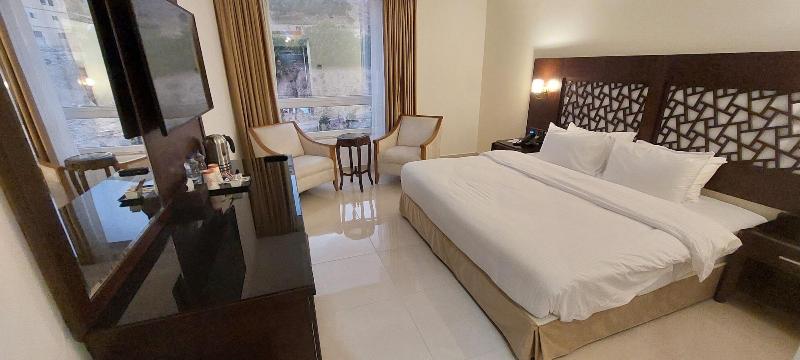 Petra Elite Hotel image
