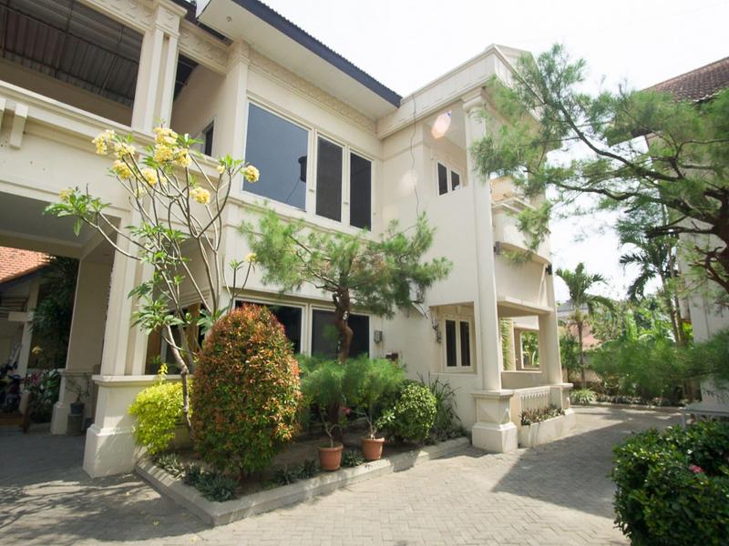 RedDoorz near Rumah Sakit Baptis Kediri image
