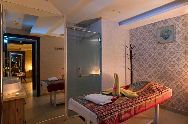 Almansour Suites Hotel Doha image