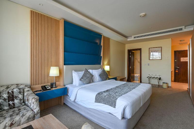 Almansour Suites Hotel Doha image