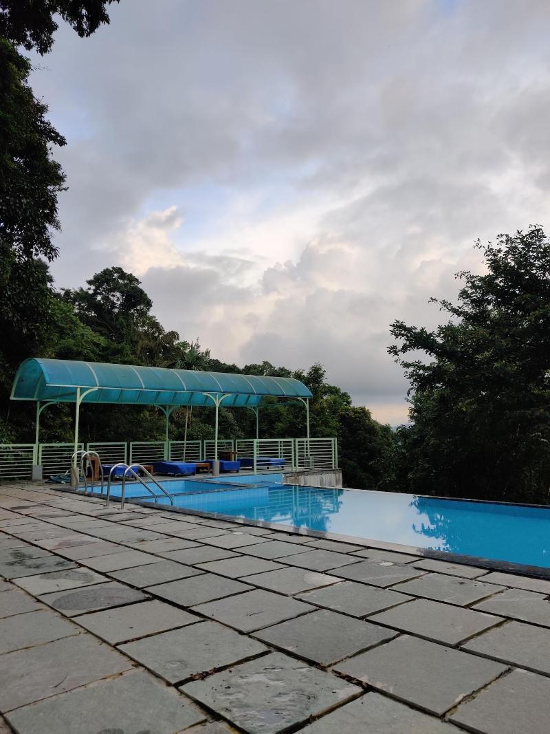 woodrose resort