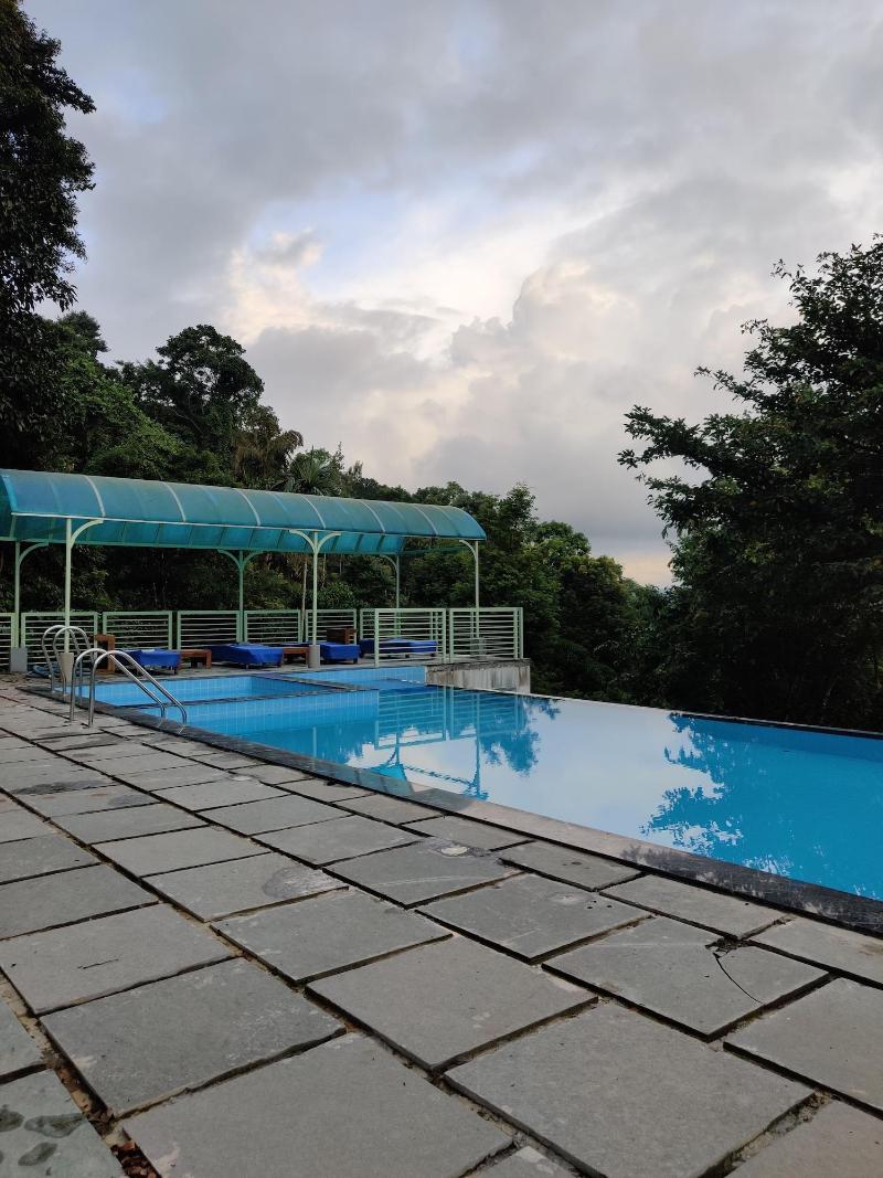 woodrose resort