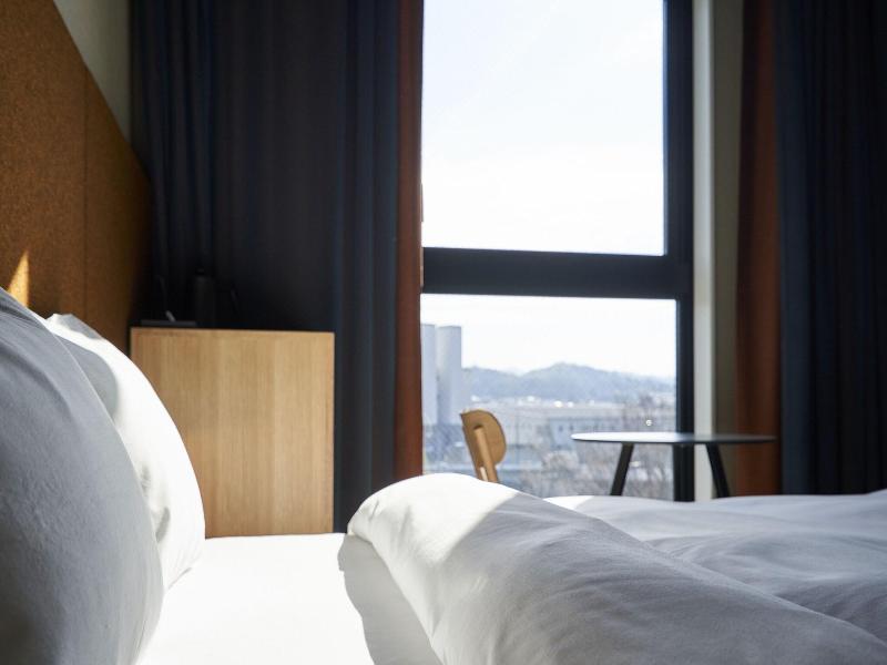 The Reign Hotel Kyoto image