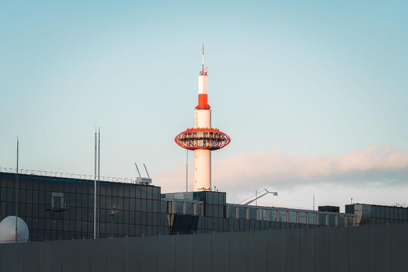 Wise Owl Hostels Kyoto image