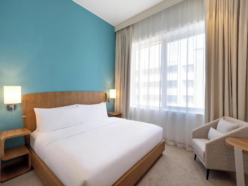 Element Al Mina, Dubai image