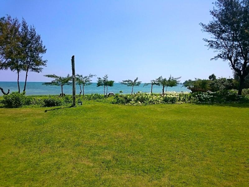 Garden Beach House image