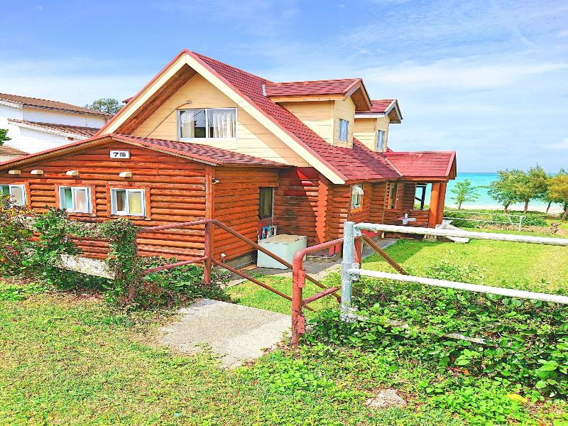 Garden Beach House image