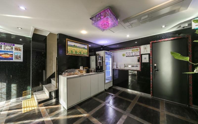 Gyeongju J Boutique Hotel image