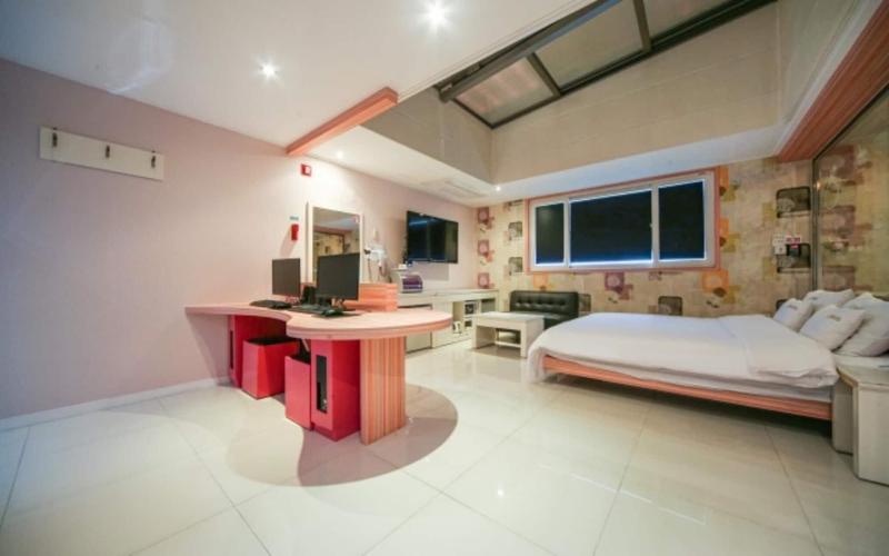 Gyeongju J Boutique Hotel image