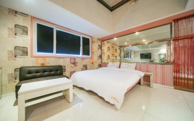 Gyeongju J Boutique Hotel image