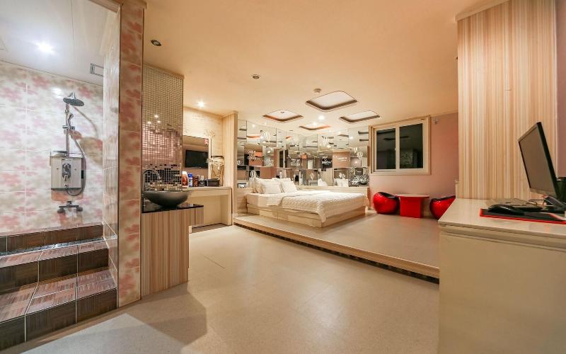 Gyeongju J Boutique Hotel image