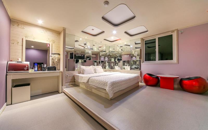 Gyeongju J Boutique Hotel image