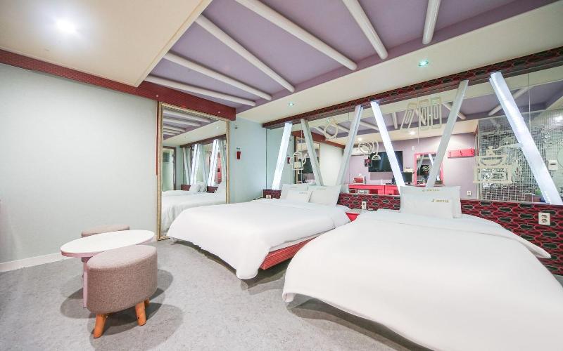 Gyeongju J Boutique Hotel image