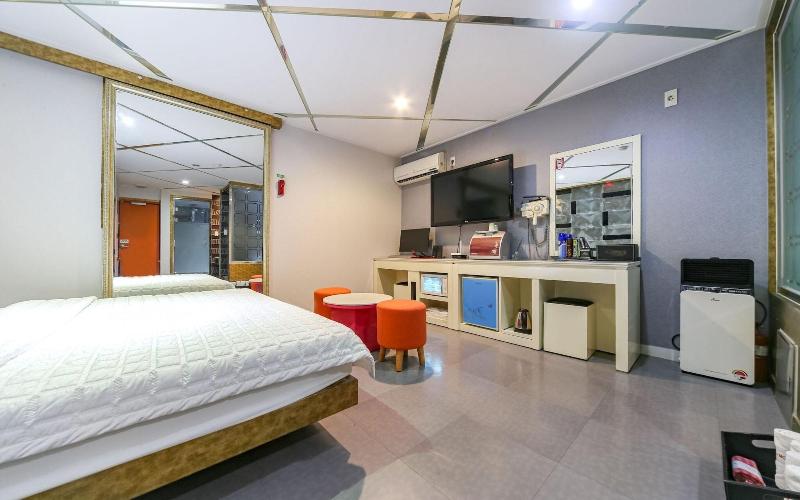 Gyeongju J Boutique Hotel image