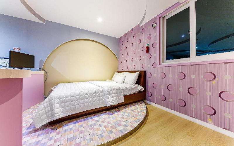 Gyeongju J Boutique Hotel image
