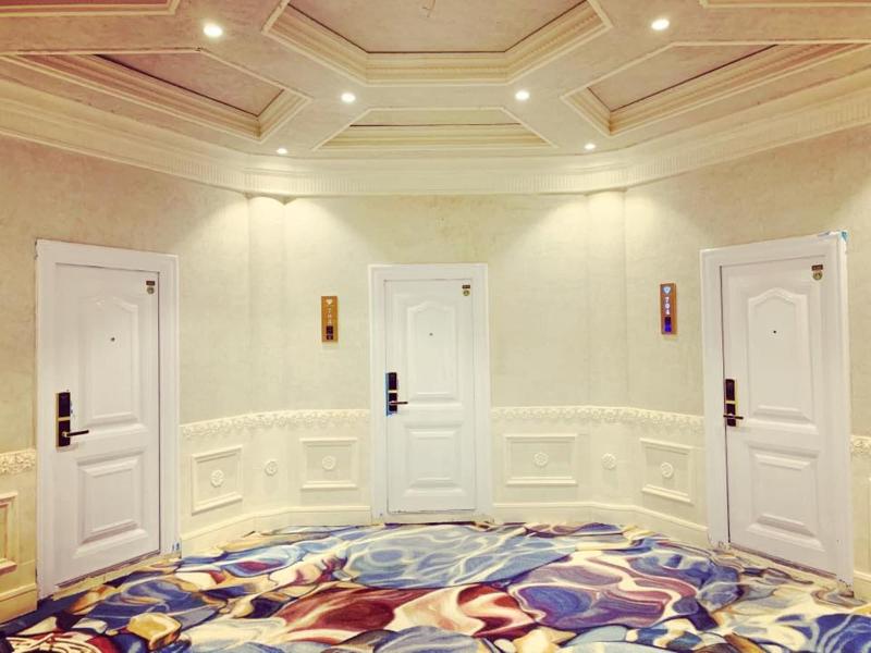 Elegance Hotel image