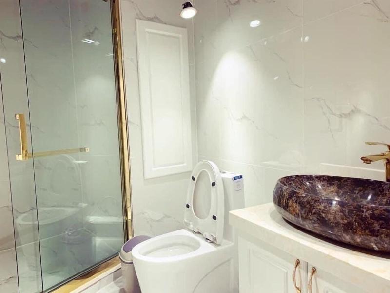 Elegance Hotel image