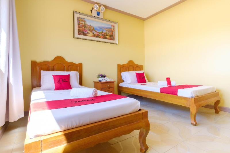 RedDoorz Plus @ Manalo Extension Palawan image