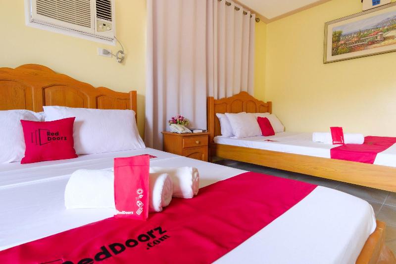 RedDoorz Plus @ Manalo Extension Palawan image