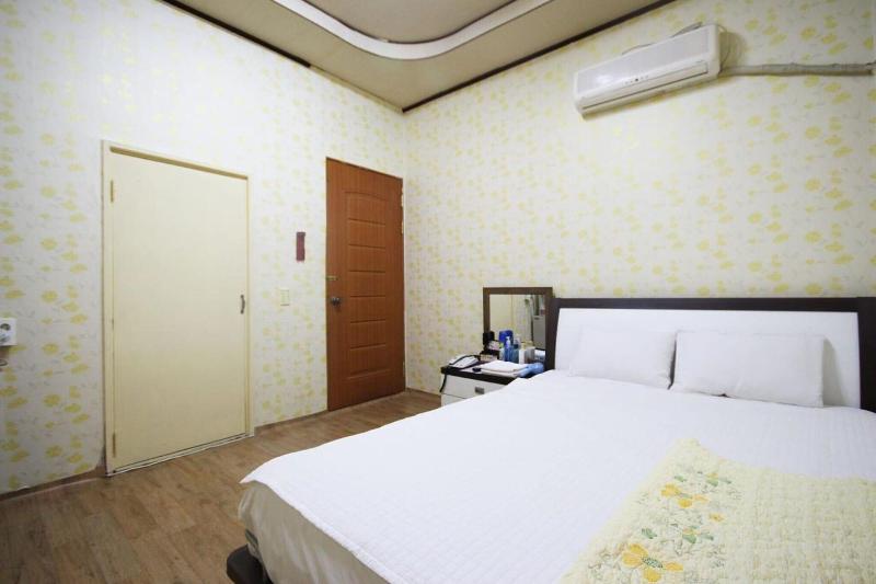 Yeosu Sinseng image