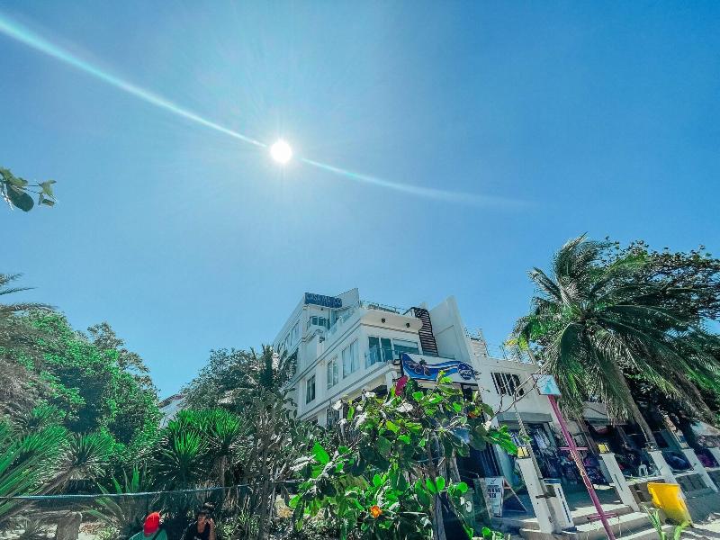 Casa Marco Suites image