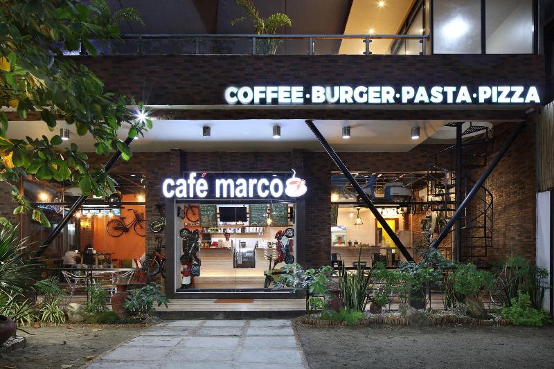 Casa Marco Suites image