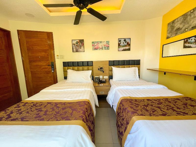 Casa Marco Suites image