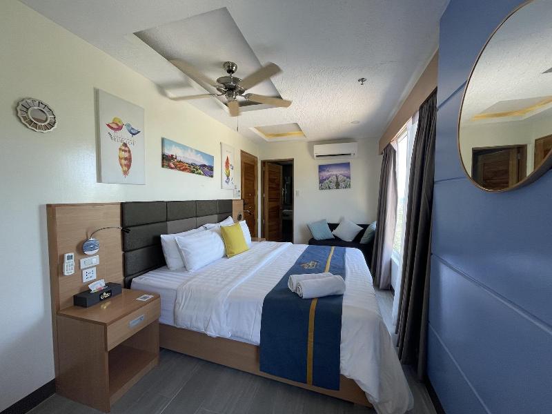 Casa Marco Suites image