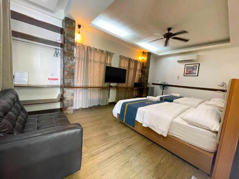 Casa Marco Suites image