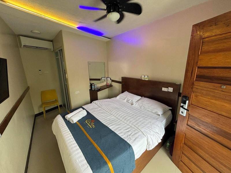 Casa Marco Suites image