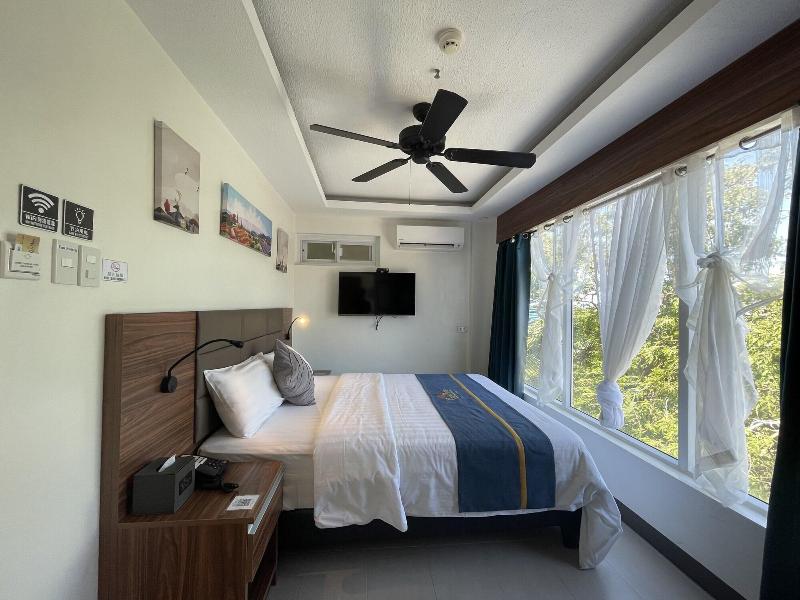 Casa Marco Suites image