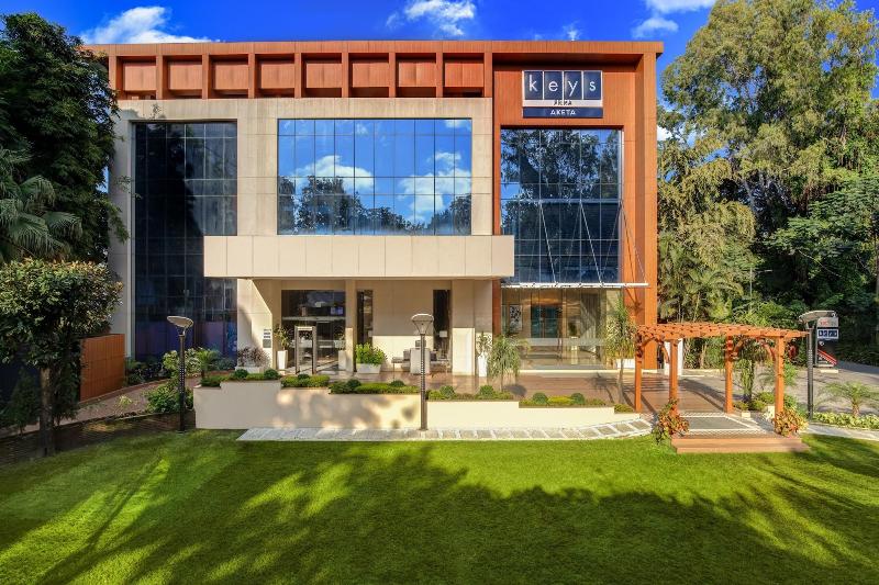 Keys Prima by Lemon Tree Aketa Dehradun — exterior view