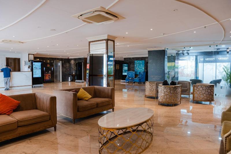 Oaktree Hotel
