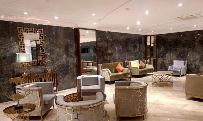 Oaktree Hotel