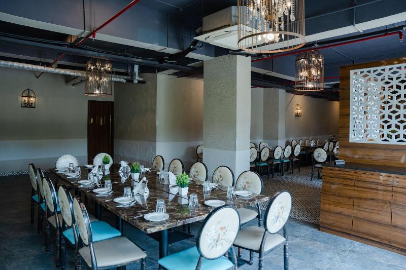Oaktree Hotel