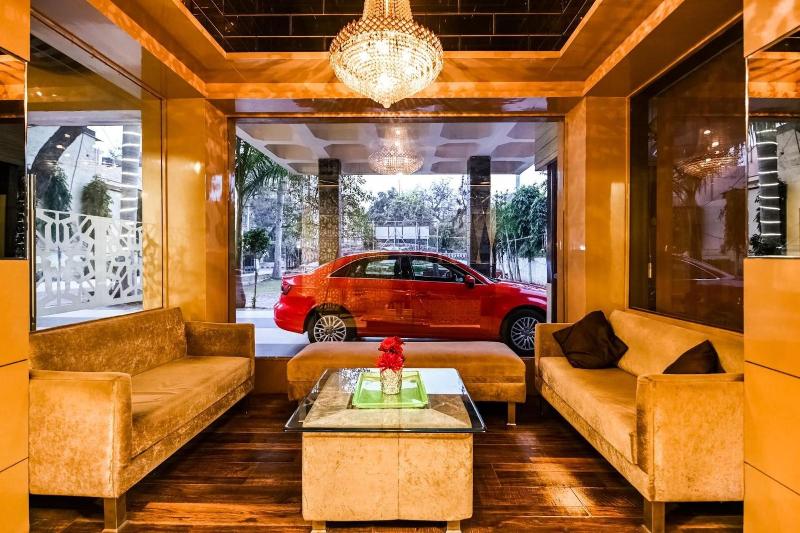 Hotel Surpin Palace