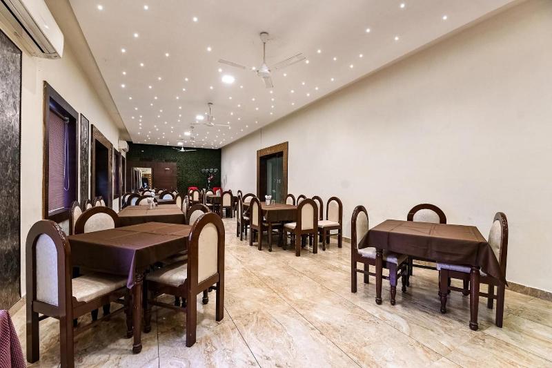 Hotel Surpin Palace