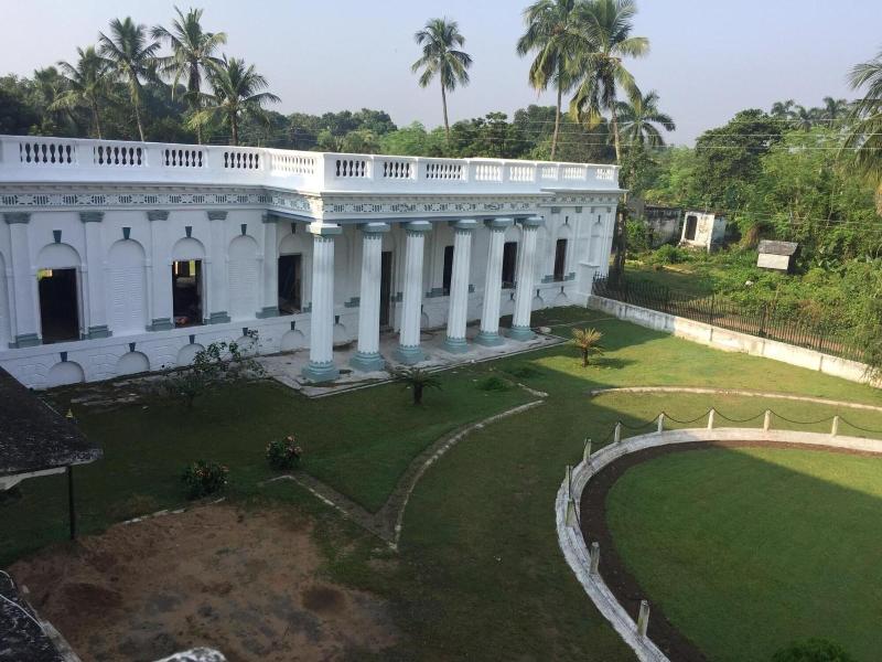 Cossimbazar Palace of the Roys Rajbari