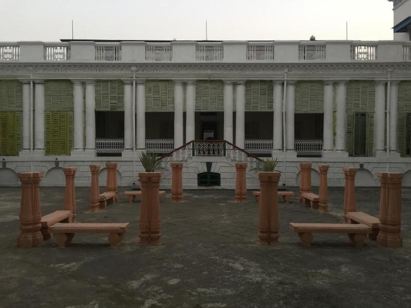 Cossimbazar Palace of the Roys Rajbari