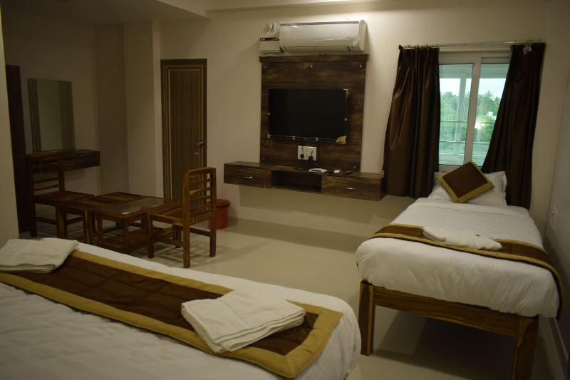 Hotel Rani and Rani Residency image