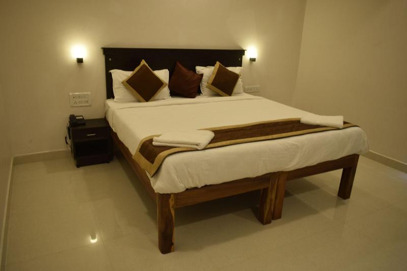 Hotel Rani and Rani Residency image