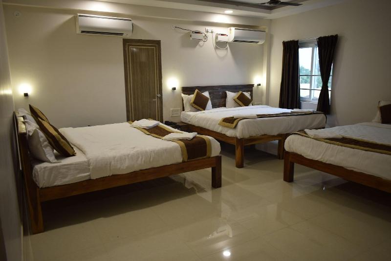 Hotel Rani and Rani Residency image
