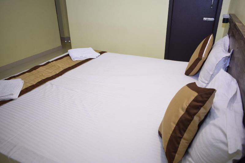 Hotel Rani and Rani Residency image