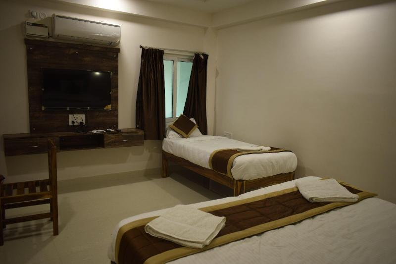 Hotel Rani and Rani Residency image